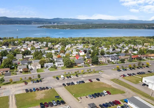 Bungalow à vendre - 8685 Boul. Guillaume-Couture, Lévis, G6V8V8