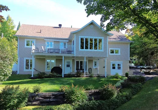 Maison à vendre - 2813 Rue de la Baie-des-Sables, Lac-Mégantic, G6B 1R5