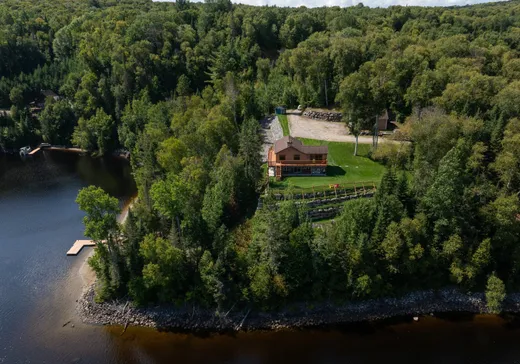 Maison à vendre - 3602 Ch. des Sarcelles, Mont-Laurier, J9L 3G6