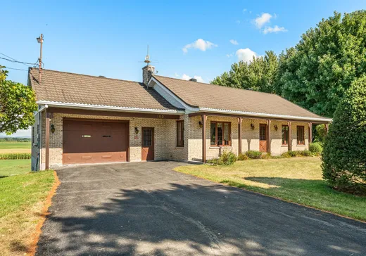 Two or more stories for sale - 103 Ch. Boulais, Farnham, J2N2P9
