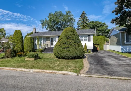 Bungalow à vendre - 297 Rue Élie, Laval (Fabreville), H7P2M3