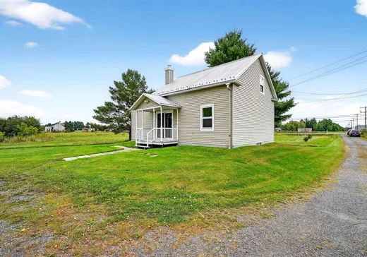 Maison à vendre - 2734 Boul. Ste-Sophie, Saint-Jérôme, J5J 2V3