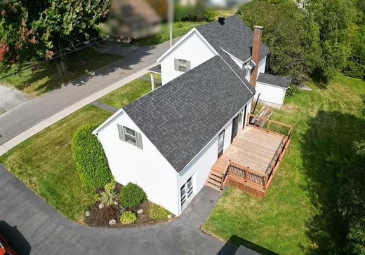 Maison à vendre - 25 Rue Caron, Kingsey Falls, J0A 1B0
