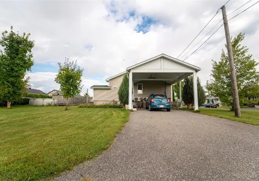Maison à vendre - 291 Rue Chantale, St-Cyrille-De-Wendover, J0C 1A0