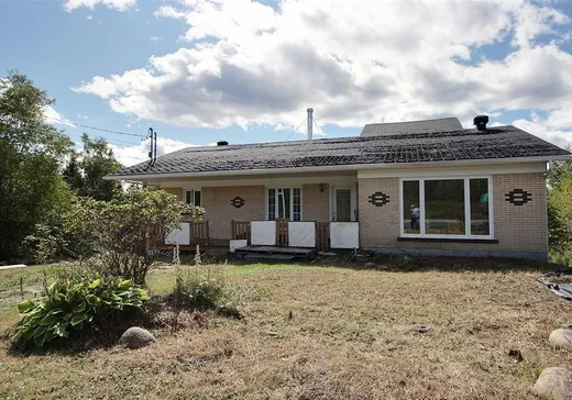 Bungalow à vendre - 1594 Boul. de Forillon, Gaspé, G4X6L2