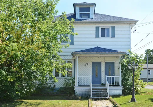 Two or more stories for sale - 89 Rue Ellice, Valleyfield, J6T1E5