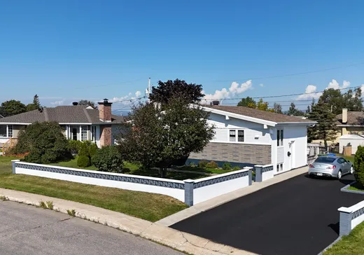 House for sale - 13 Rue Johnny-Montigny, Sept-Îles, G4R 1W2