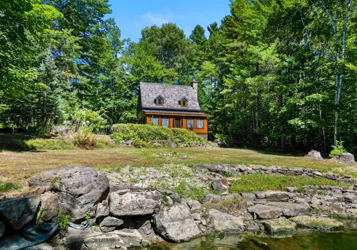 Two or more stories for sale - 701 Ch. Abercrombie, Sainte-Sophie, J5J2R4