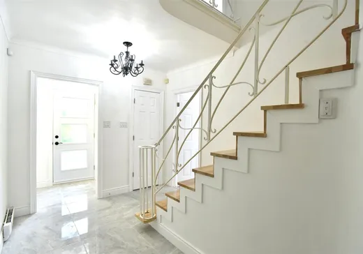 House for sale - 4624 Ch. Circle, Montreal (Côte-des-Neiges), H3W 1Z7