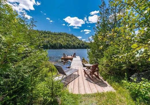 Maison à vendre - 6527 Ch. du Lac-La Salle, Val Morin, J0T 2R0
