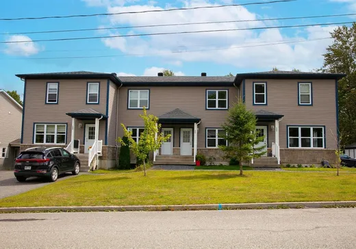 House for sale - 544 Rue Chénier, Magog, J1X 6H4