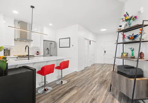Condo for sale - 7705 Boul. St-Martin O. 205, Laval (Sainte-Dorothee), H7X 0E9