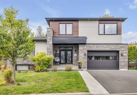 Maison à étages à vendre - 437 Rue des Manitobains, Charlesbourg, G2M0M8