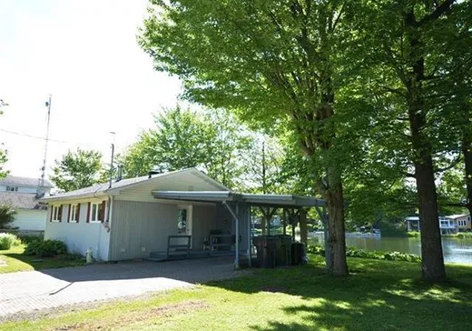 House for sale - 139 Rue Therrien, Saint-Félix-de-Kingsey, J0B 2T0