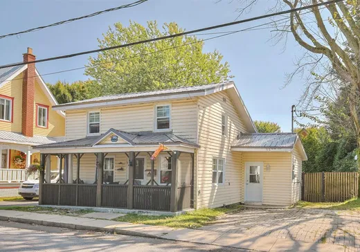 1 1/2 Storey for sale - 43 Rue Principale, Pierreville, J0G1J0