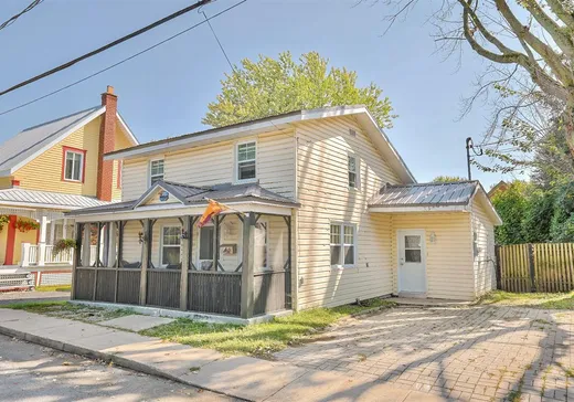 House for sale - 43 Rue Principale, Pierreville, J0G 1J0