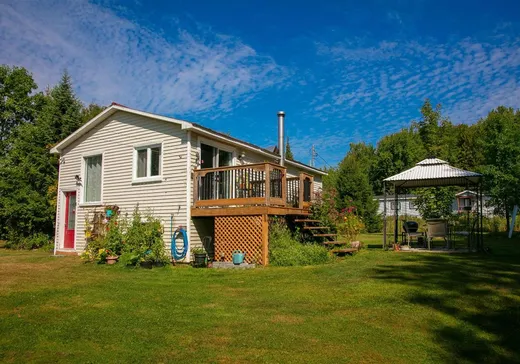 Bungalow à vendre - 102 Ch. Aramis, Cookshire-Eaton, J0B2A0