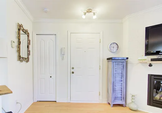 Condo à vendre - 2140 Rue Isaac-Jogues, App. 2, Montréal (Ville-Marie), J7Y 5L2