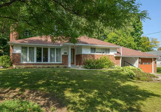 Bungalow à vendre - 617 Rue des Chênes, Saint-Jérôme, J7Z1W2