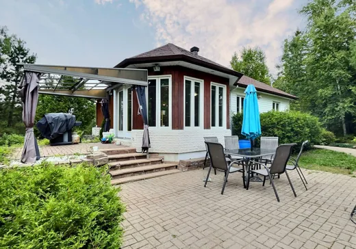 Two or more stories for sale - 208 Place des Outardes, Val-d'Or, J9P0C3