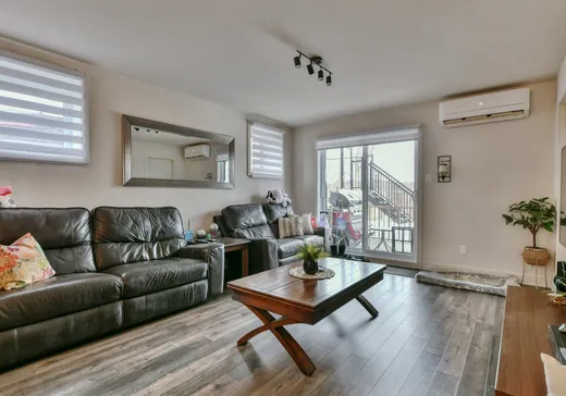 Condo for sale - 3163 Rue André, Sainte-Marthe-sur-le-Lac, J0N 1P0