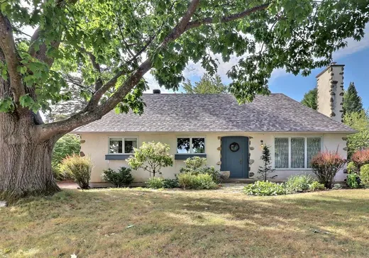 Bungalow à vendre - 2320 Rue O'neil, Sherbrooke, J1J1M3