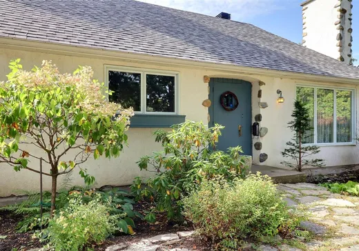 Maison à vendre - 2320 Rue O'neil, Sherbrooke, J1J 1M3