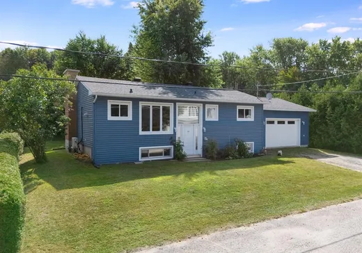 Maison à vendre - 60 2e Avenue, Danville, J0A 1A0