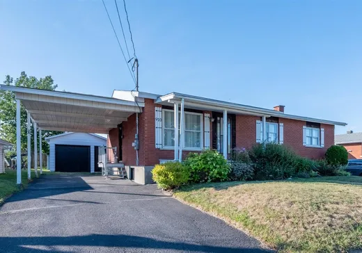 Bungalow à vendre - 910 108e Avenue, Drummondville, J2B4M7