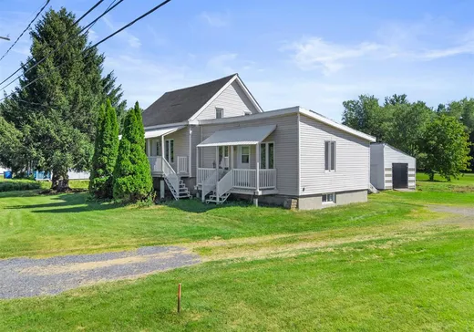 Maison à vendre - 4320 Route Marie-Victorin, Saint-Robert, J0G 1S0