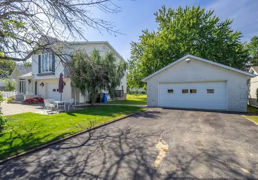House for sale - 115 39e Avenue, Saint-Zotique, J0P 1Z0