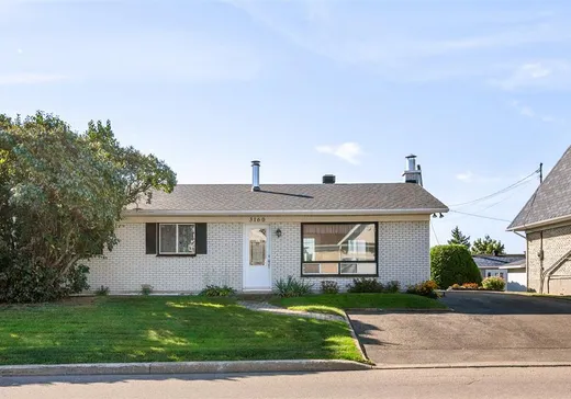 Bungalow à vendre - 3160 Boul. Louis-XIV, Beauport, G1C1M7