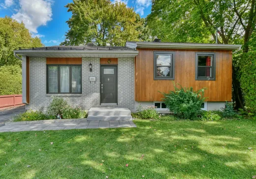Two or more stories for sale - 363A 5e Avenue, Massueville, J7R3E7