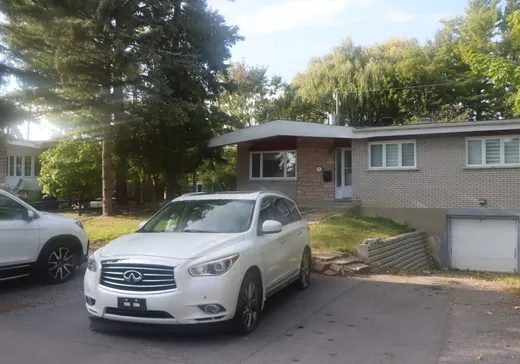 Two or more stories for sale - 313 Rue Colonia, Châteauguay, J6J1X8