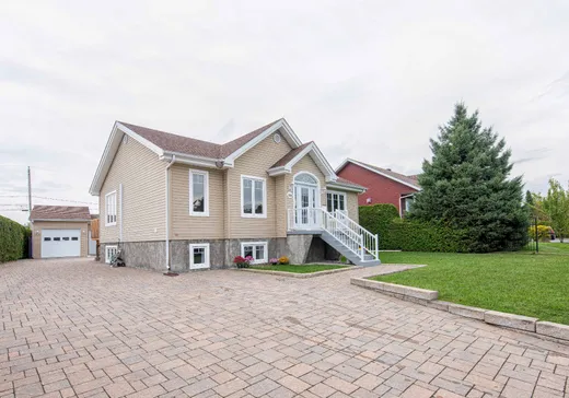 Maison à vendre - 3089 Ch. du Lac, Val-d'Or, J9P 7G7