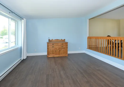 House for sale - 348 Rue des Érables, Salaberry-de-Valleyfield, J6T 5V1