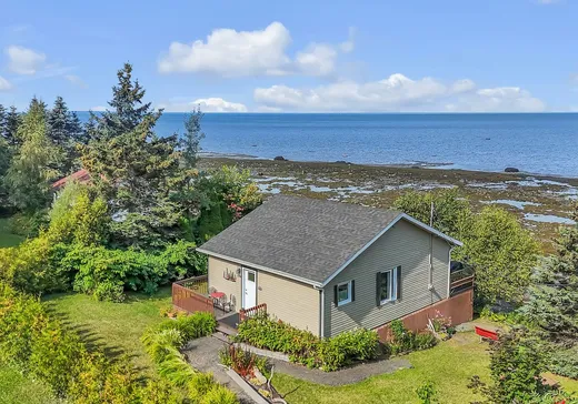 Maison à vendre - 1114 Rue de la Plage, Rimouski, G5L 8Y9