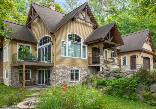 Two or more stories for sale - 195 Ch. de la Muraille, Mont-Tremblant, J8E0E1