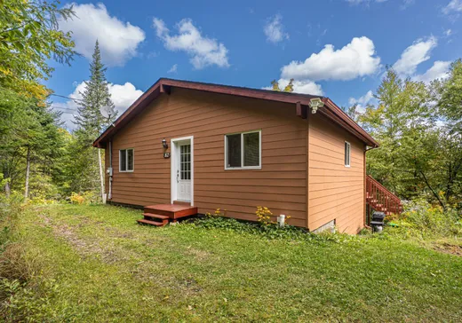 House for sale - 82 Rue de Lucerne, Lantier, J0T 1V0