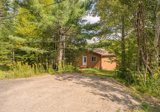 House for sale - 82 Rue de Lucerne, Lantier, J0T 1V0