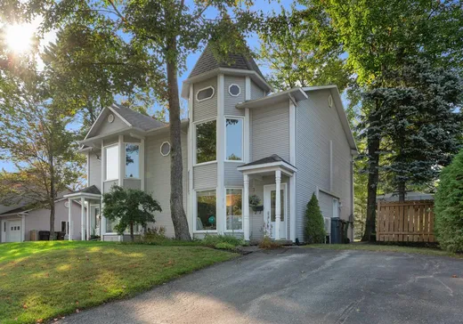 Maison à étages à vendre - 1107 Rue Paul-Desruisseaux, Sherbrooke, J1J4M6