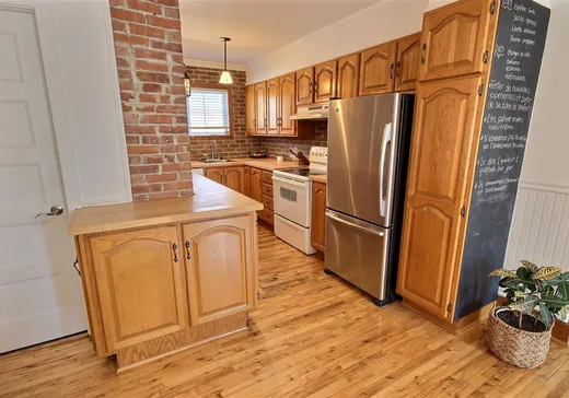 Maison à vendre - 32 Rue Desjardins, Victoriaville, G6P 2Z5