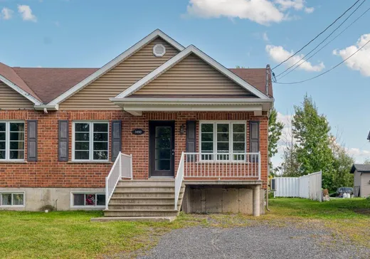 Bungalow à vendre - 3490 Rue St-Joseph, St-Cyrille-De-Wendover, J1Z1G7