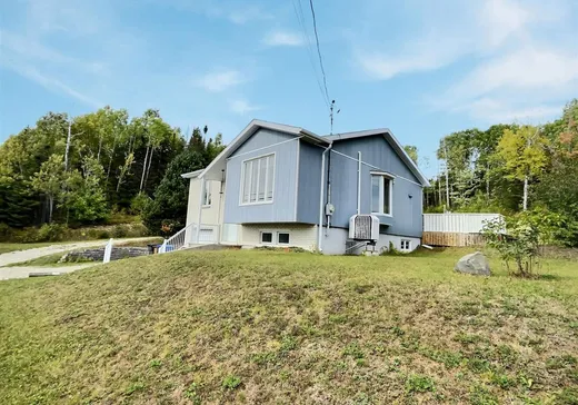 Maison à vendre - 439 Boul. de York S., Gaspé, G4X 2L2
