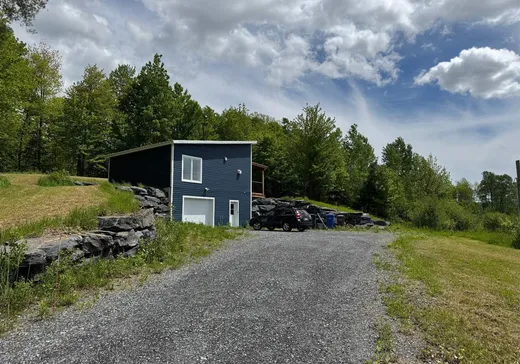 House for sale - 5980 Route 143, Waterville, J0B 3H0