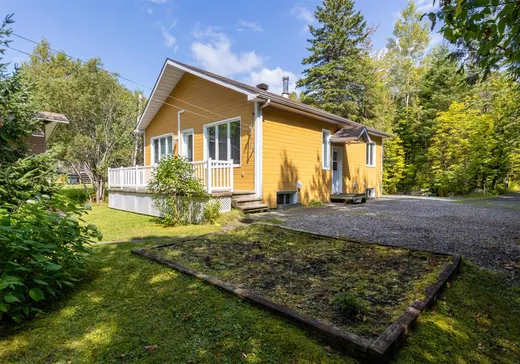 Bungalow à vendre - 4156 Ch. du Lac-de-l'Orignal, Frontenac, G6B2S3