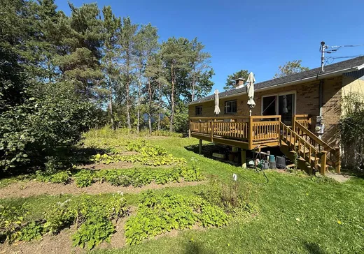 House for sale - 27 Rue Chapleau, Lac-Mégantic, J0B 1Y0