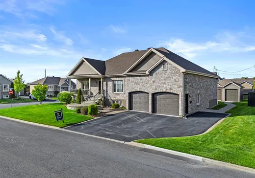 House for sale - 2200 Rue du Troubadour, Drummondville, J2B 0M7