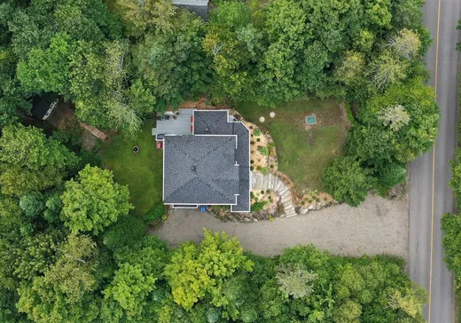 Maison à vendre - 46 Rue Balmoral, Morin-Heights, J0R 1H0