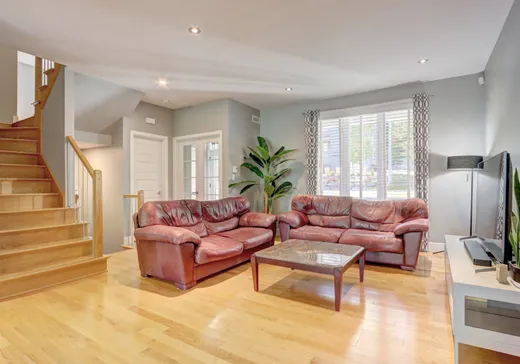 Maison à vendre - 118 Rue de Verchères, Bromont, J2L 3E5
